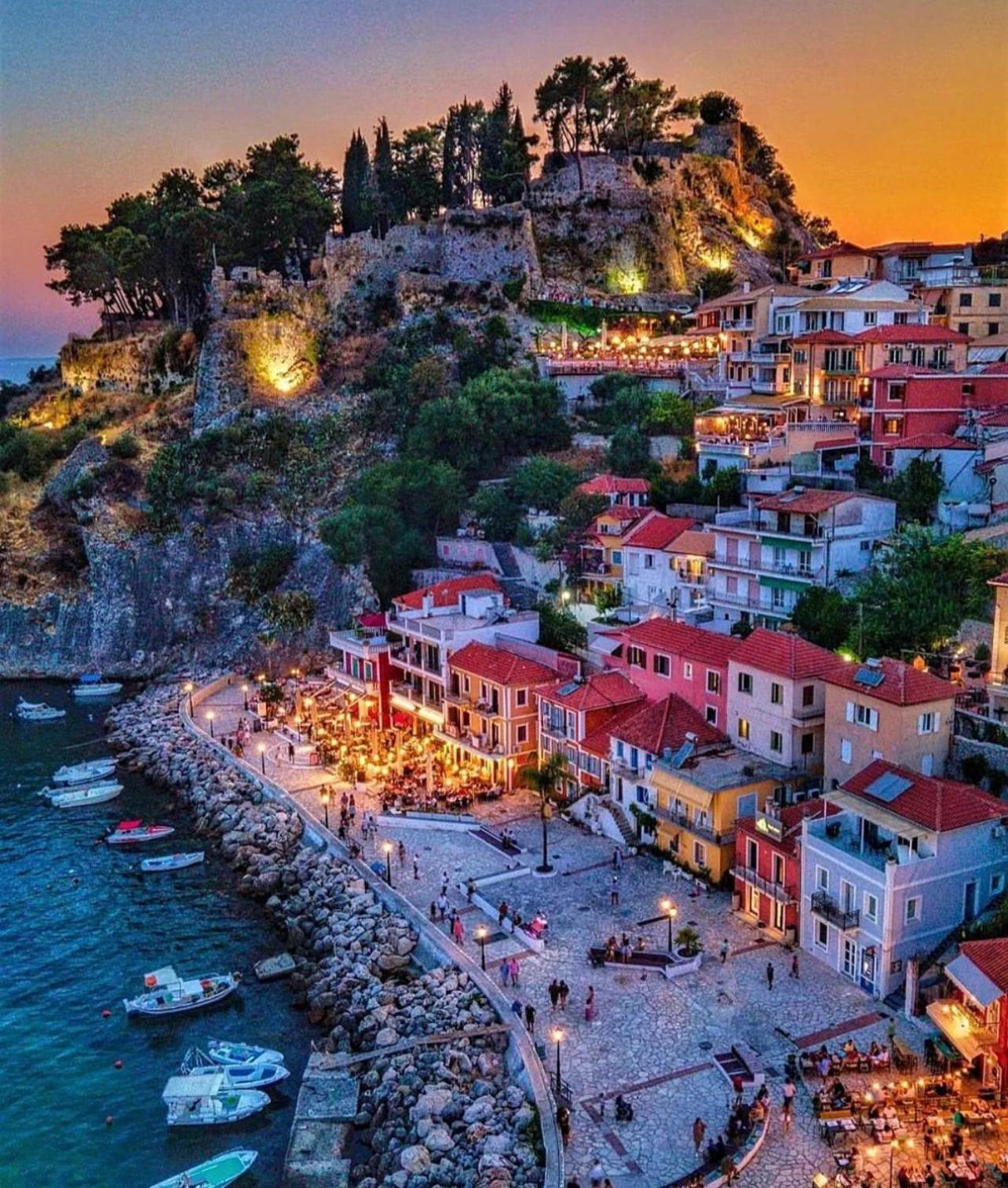 Sunrise House Hotel Parga Exterior photo